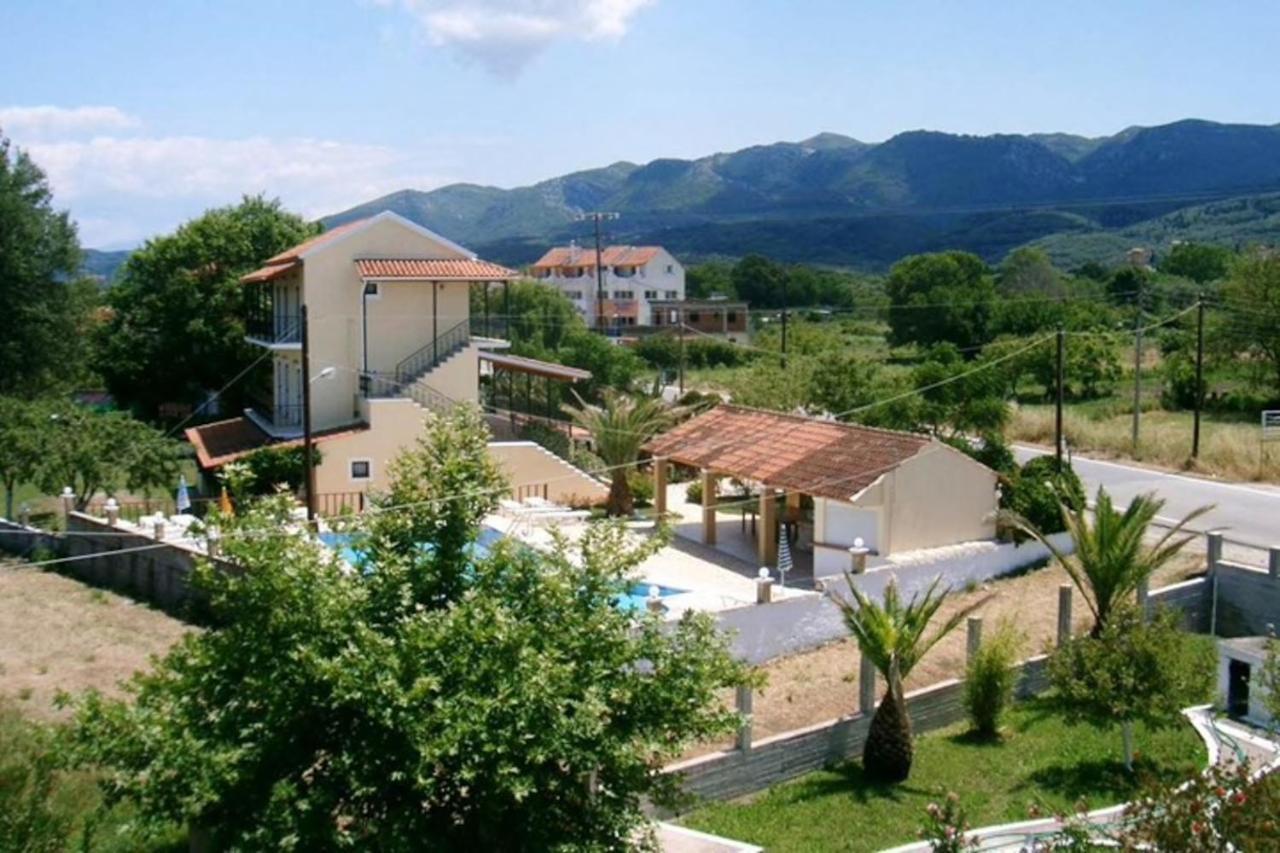 Fondas Apartment